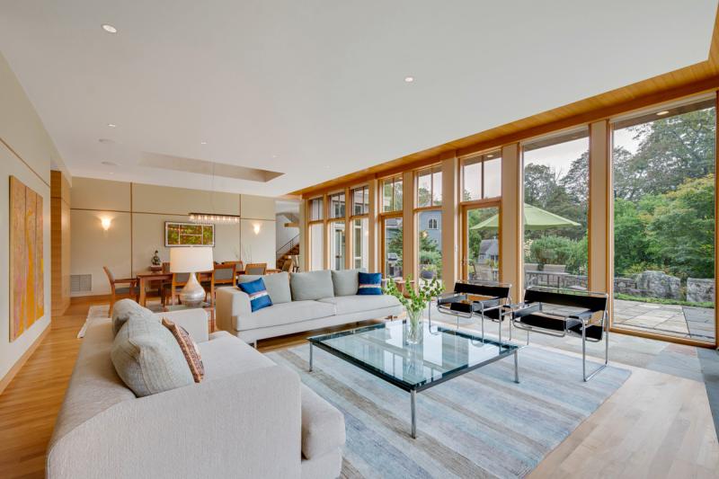 20-living-room-2.jpeg #4