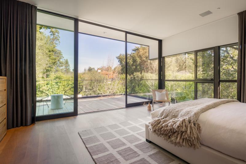 primary-bedroom.jpg #7